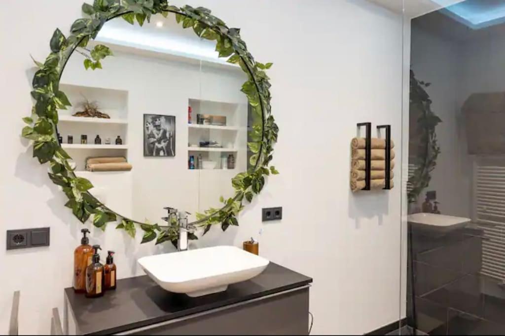 Design Apartment Im Zentrum Von Nienburg! Nienburg  Eksteriør bilde